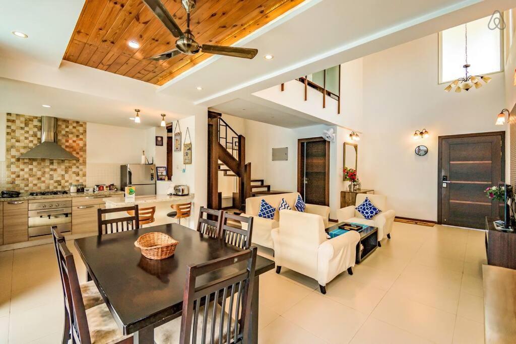 Ochre Villa- Luxury Property In Assagaon / Vagator Exterior foto